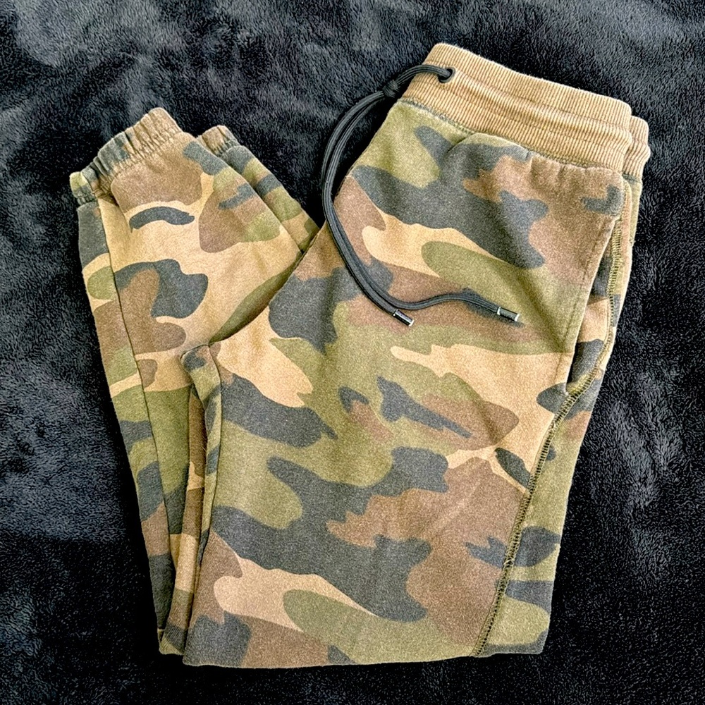 Bershka joggers. S